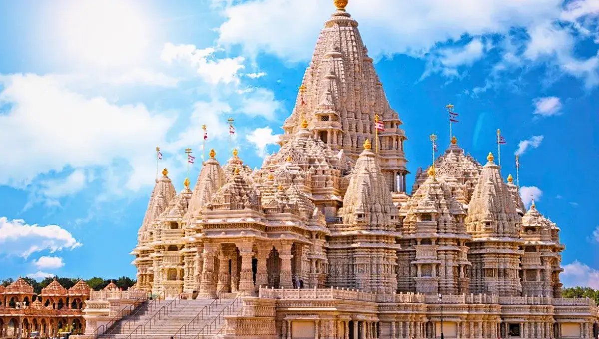 Largest Hindu Temple Outside India Unveiled in New Jersey